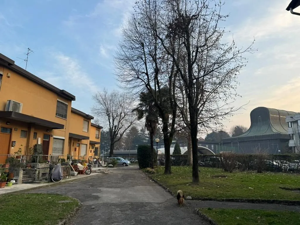 Villetta Forlanini Milano 0*, Milan Italy